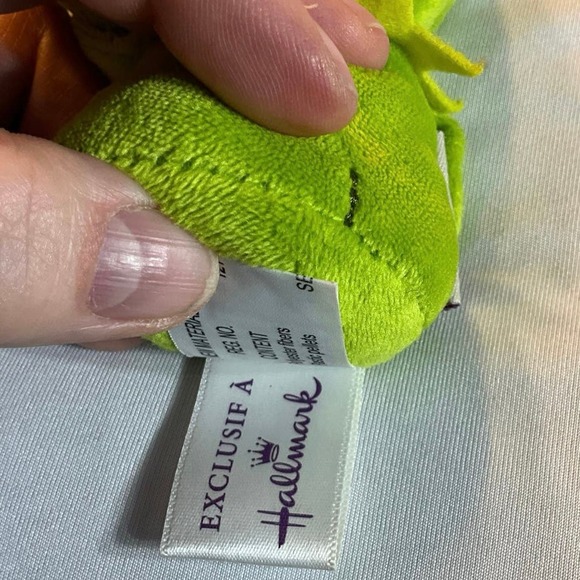 Itty Bitty Kermit Disney Hallmark Exclusive 5” Weighted Stand Up Alone Plush - Picture 5 of 7